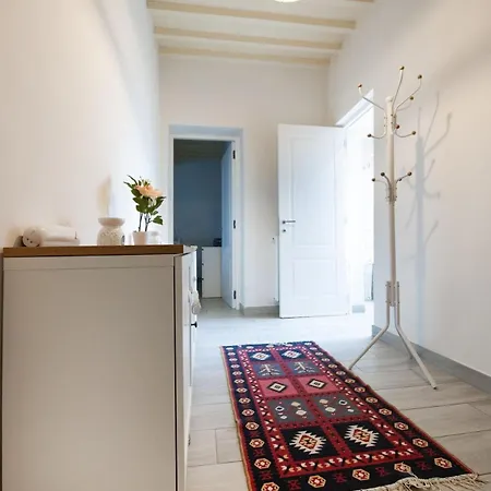 Luxury Old Town Apartamento Pisa